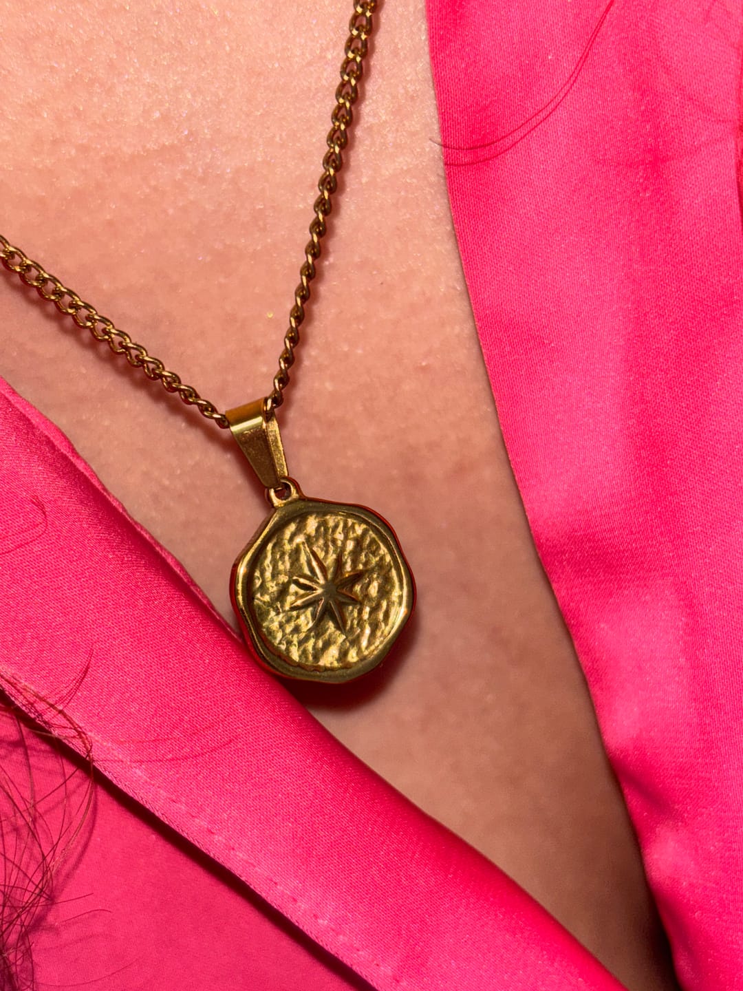 Customer photo review of Collar Éfeso Gold