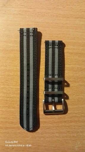 Customer photo review of Motorola Moto Smartwatch Bands Ribbed Nylon Canvas Quick Release Watch Strap