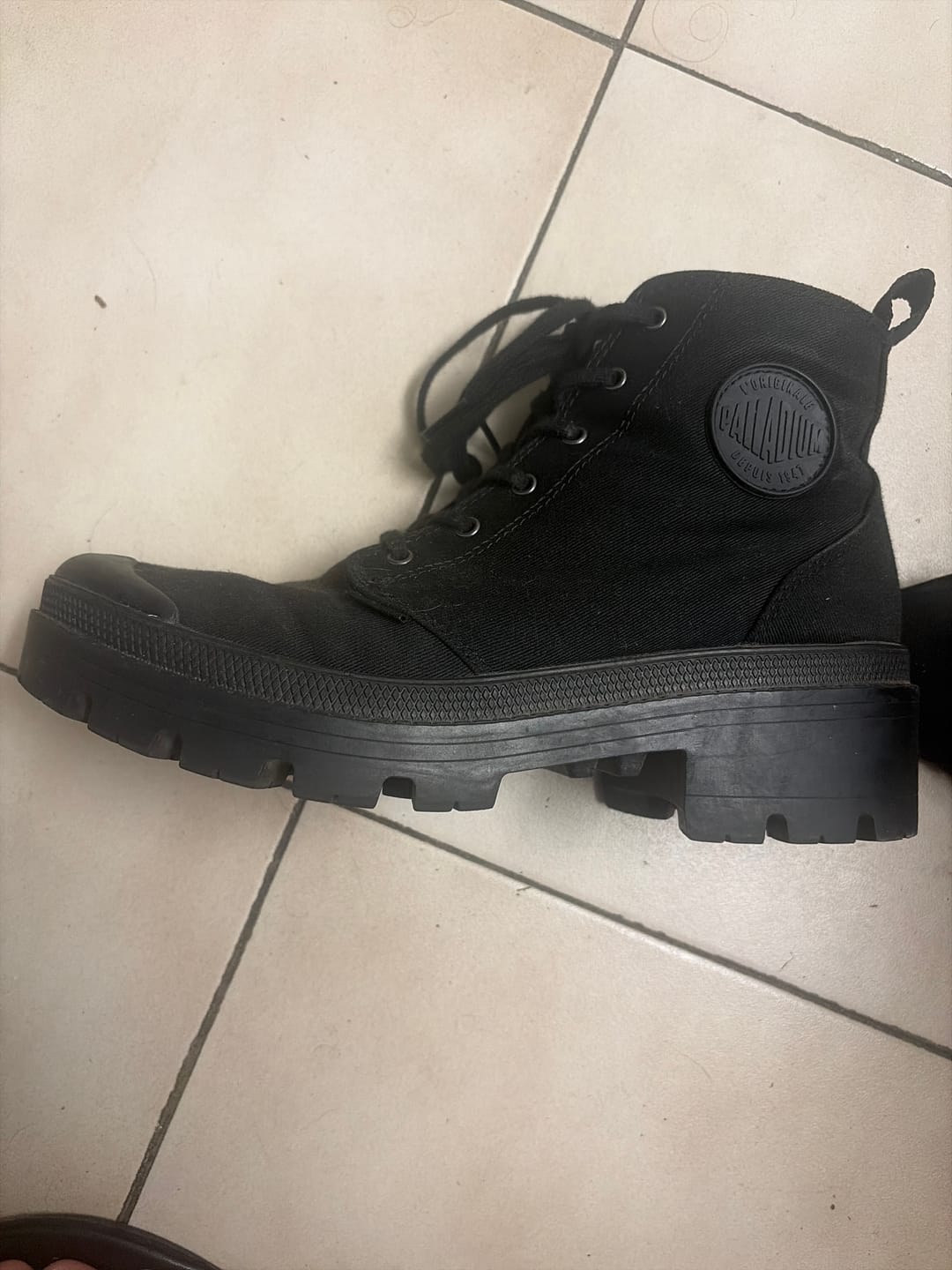 Customer photo review of 96907-008-M | PALLABASE TWILL | BLACK/BLACK