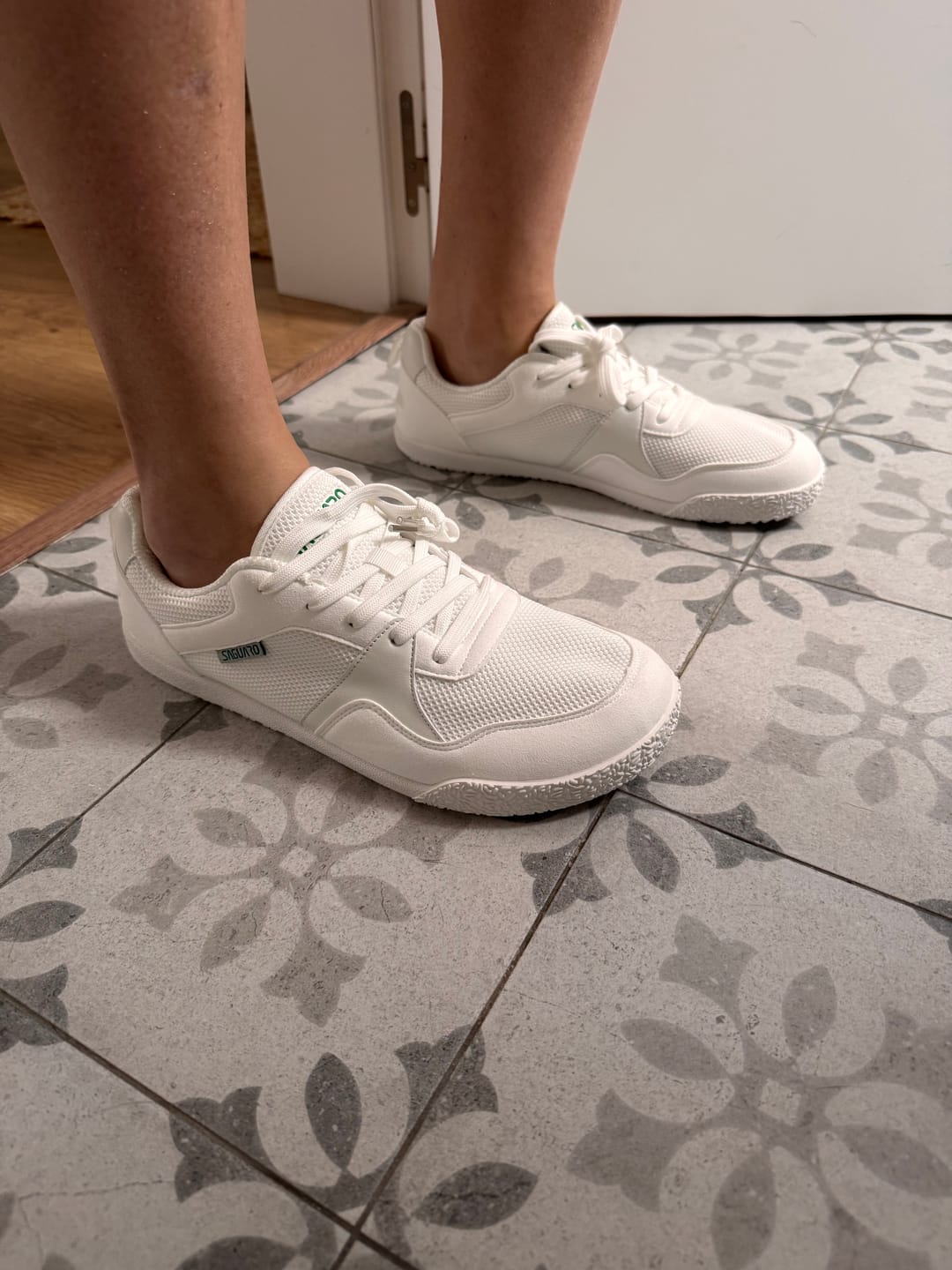 Customer photo review of Vibe Ⅰ - Zapatos Barefoot