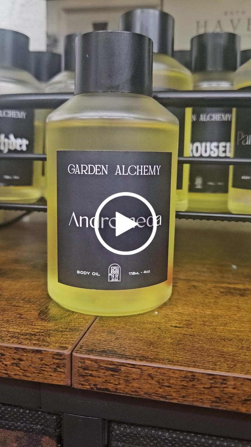 Customer video review of ANDROMEDA BODY OIL
