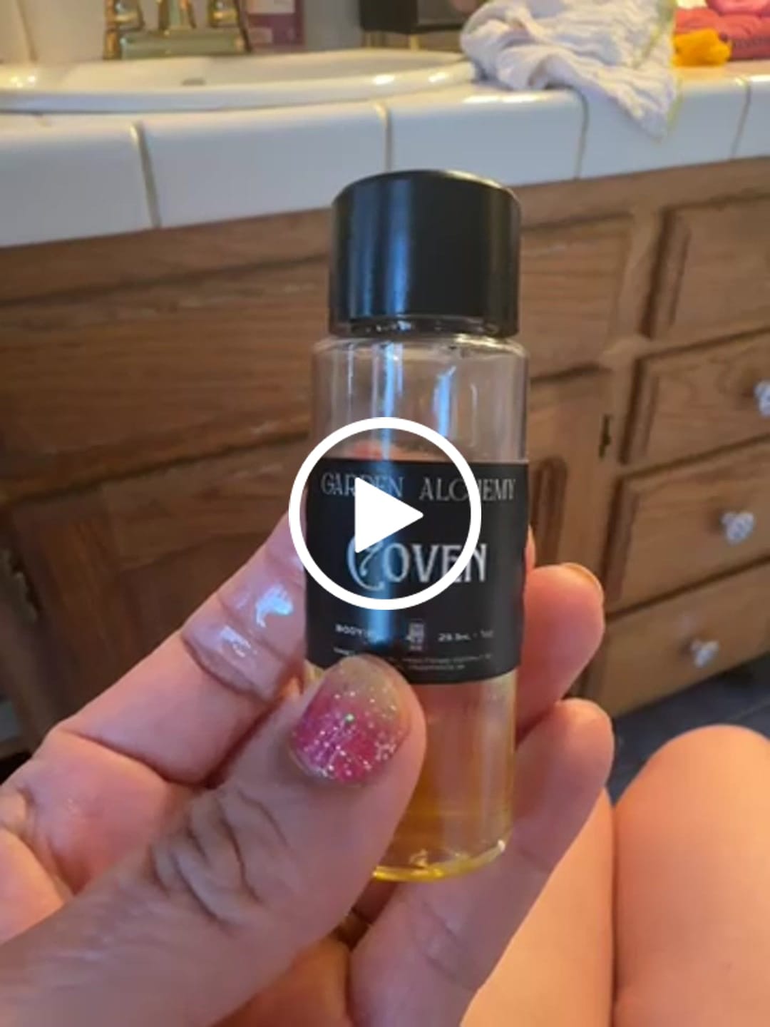 Customer video review of COVEN BODY OIL