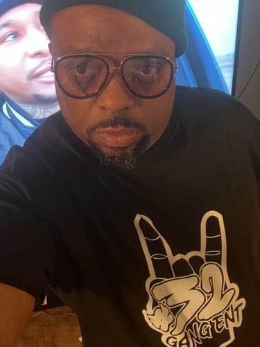 Customer photo review of 32 GANG GOLD VIP