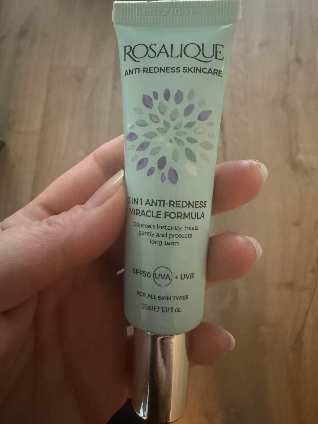 Customer photo review of Rosalique 3 in 1 Anti-Redness Miracle Formula SPF50