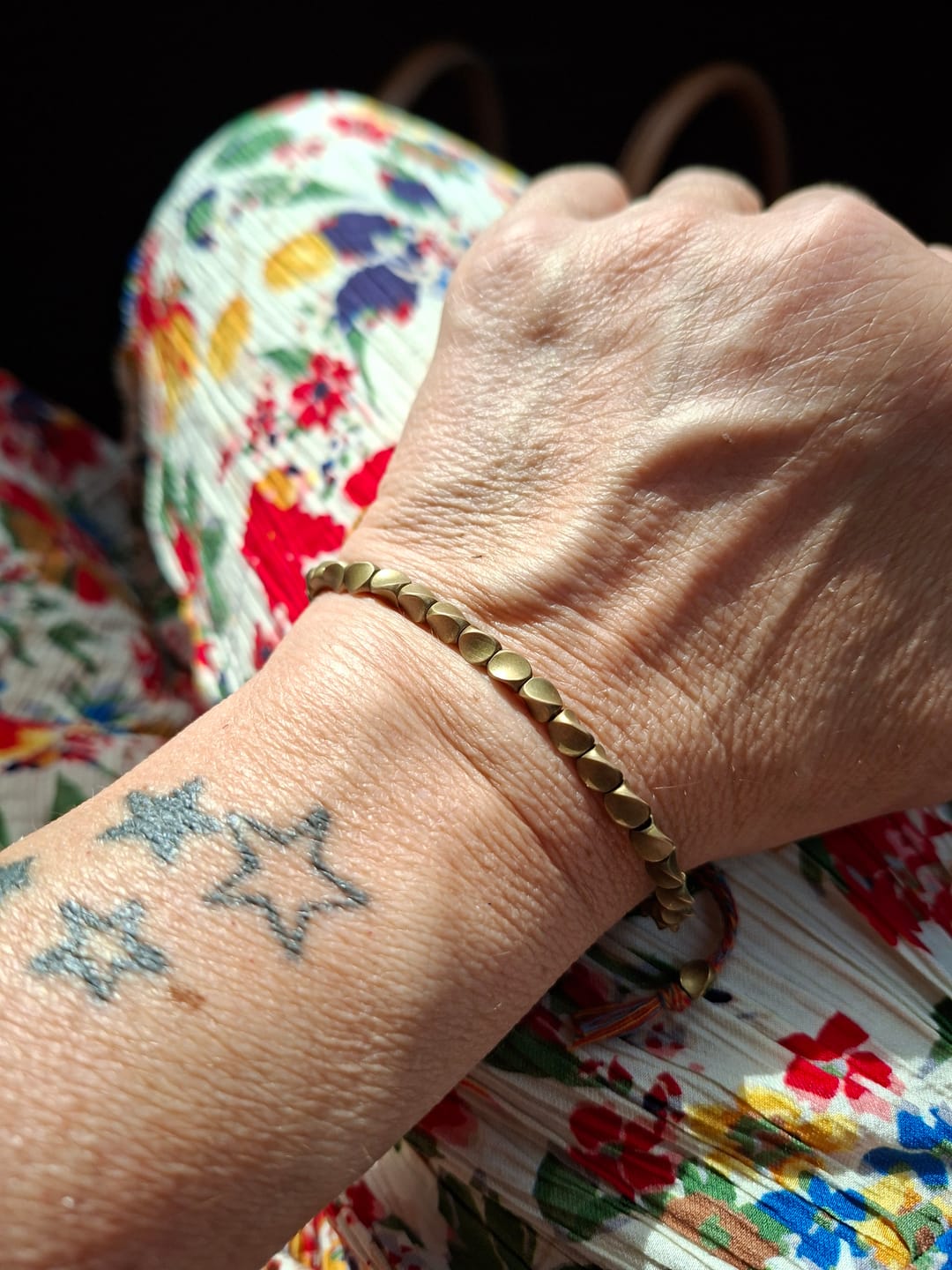Customer photo review of Bracelet Tibétain en Perles de Cuivre