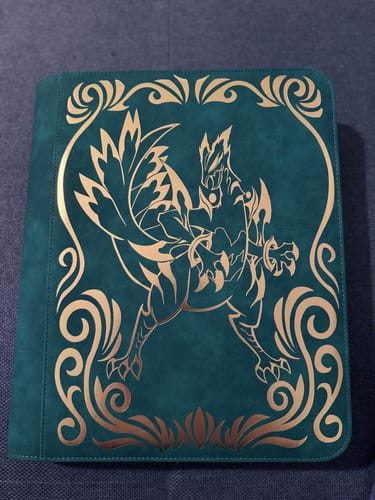 Customer photo review of Gen 3 Leafblade - Toploader Trading Card Binder