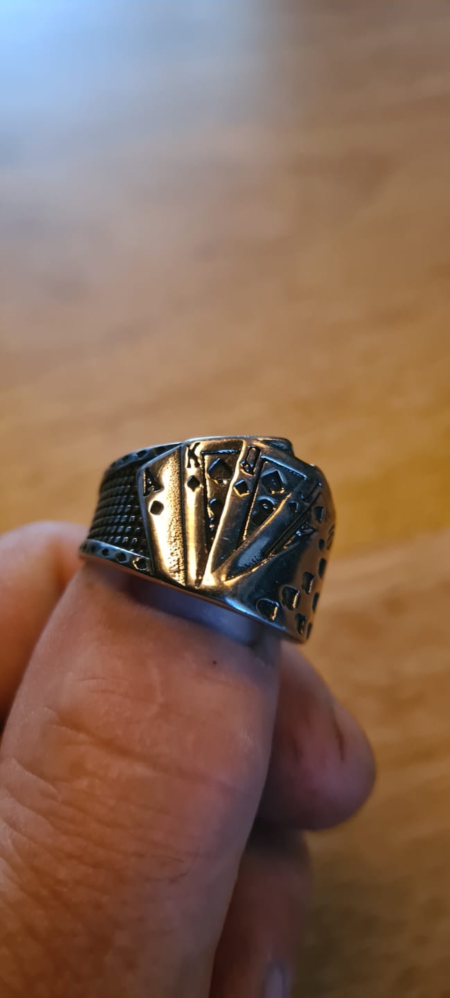 Customer photo review of ROYAL FLUSH.