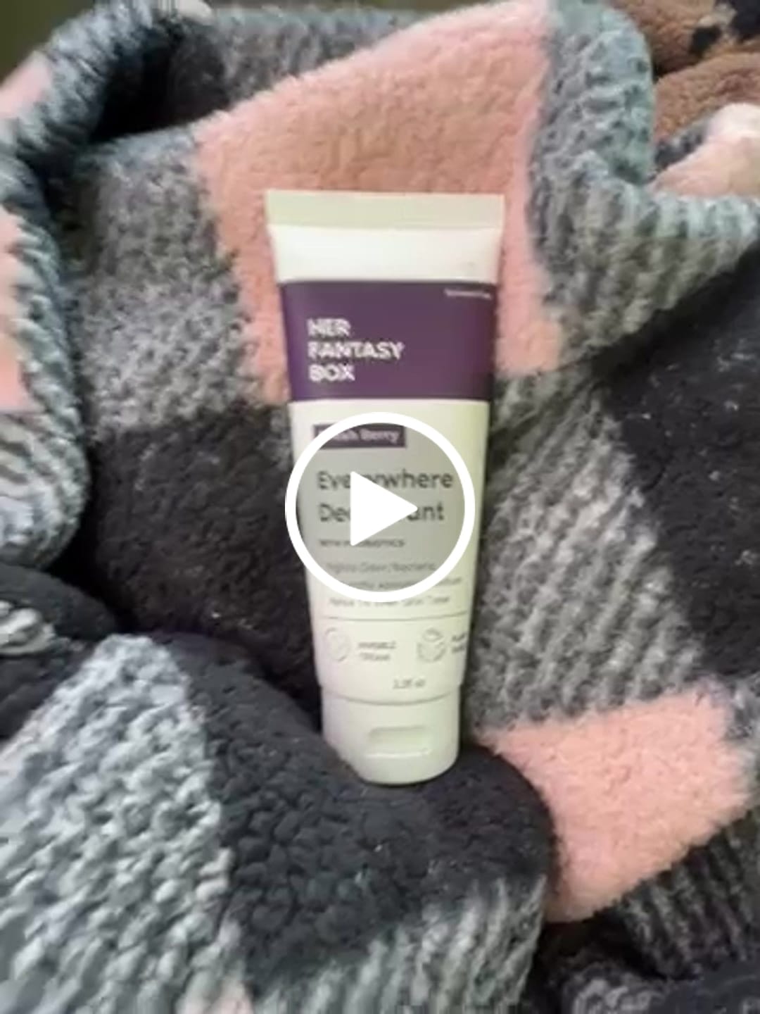 Customer video review of Everywhere Deodorant (Berry) - Long Lasting Odor Block