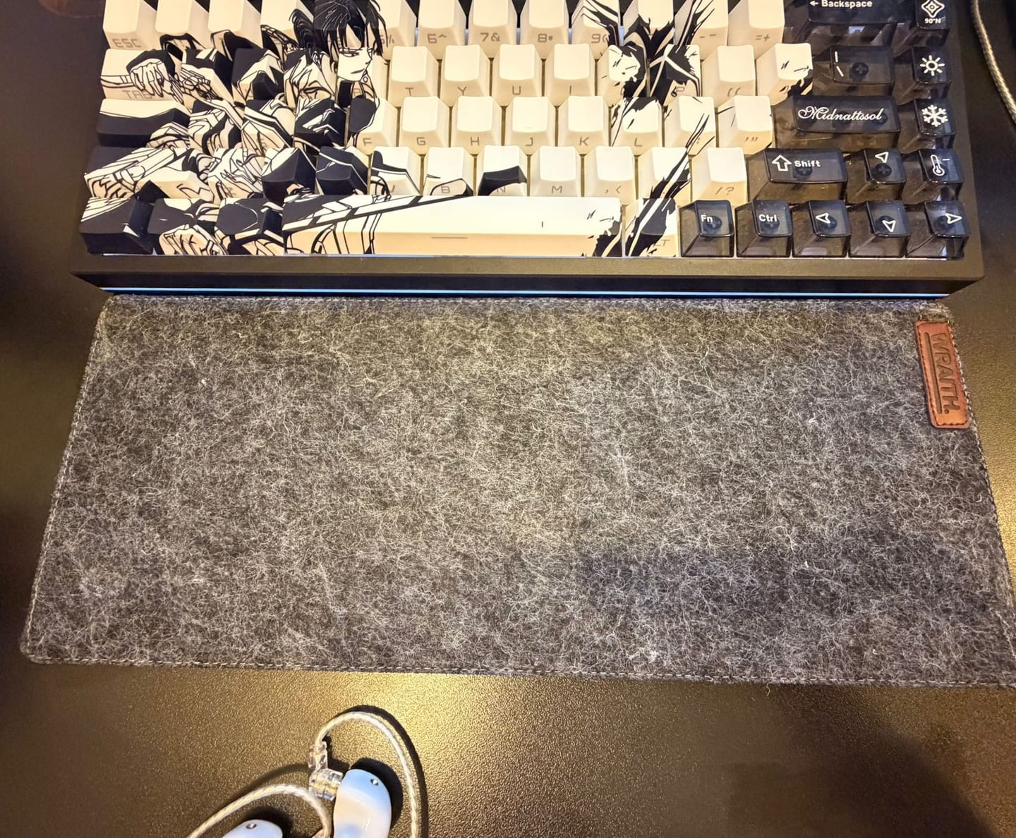 Customer photo review of Wraith Klavye Matı