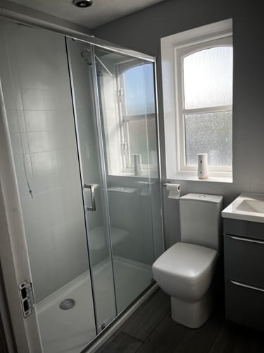 Customer photo review of Rene Chrome 1600 x 1900mm Sliding Shower Door - 6mm Glass