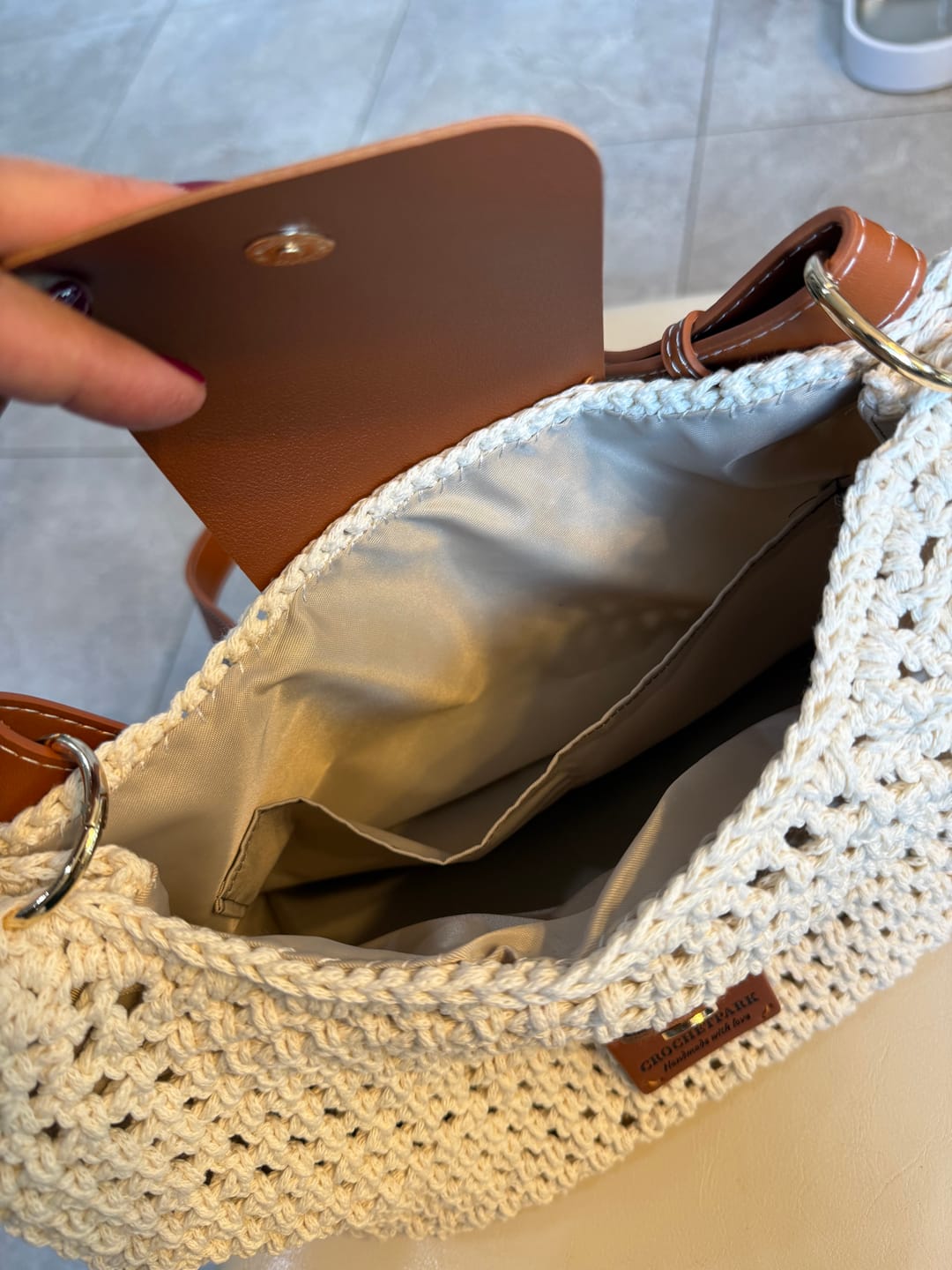 Customer photo review of CrochetPark™ Sunny Weekend Hobo Crochet Kit