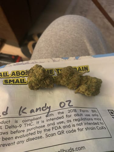 Customer photo review of Toad Kandy THCA Flower