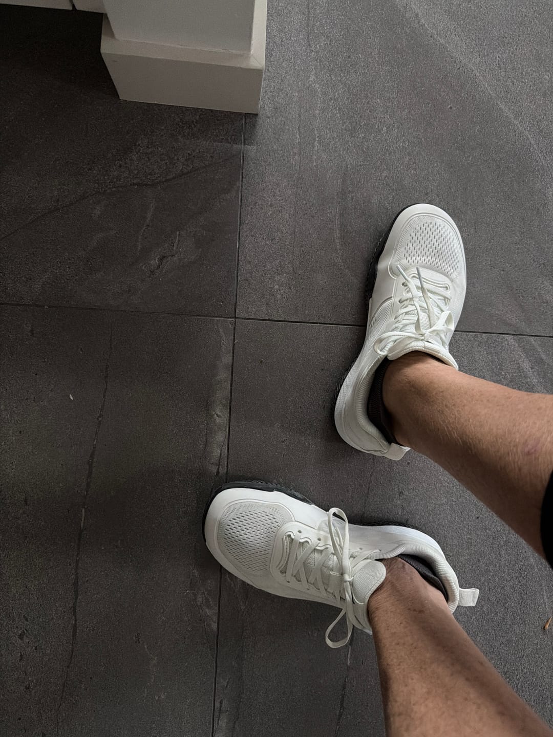 Customer photo review of CUURT Muuv - Wide Toe Box Court Shoes (Unisex)