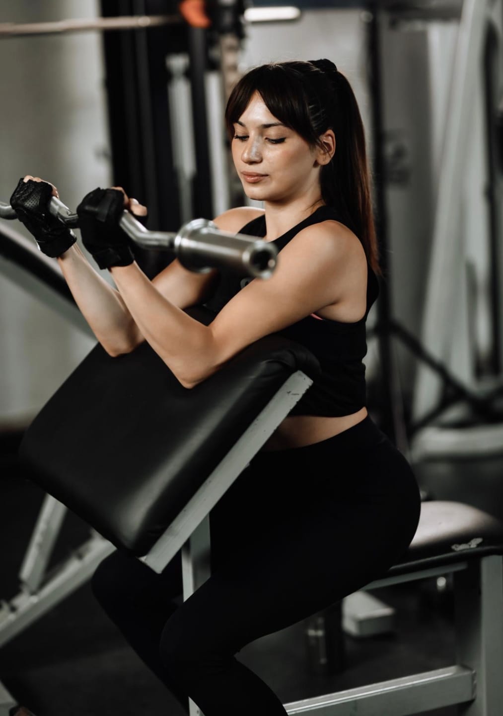 Customer photo review of Hyperbell EZ Curl Bar