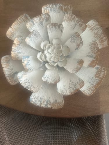 Customer photo review of Flower Wall Decor - White