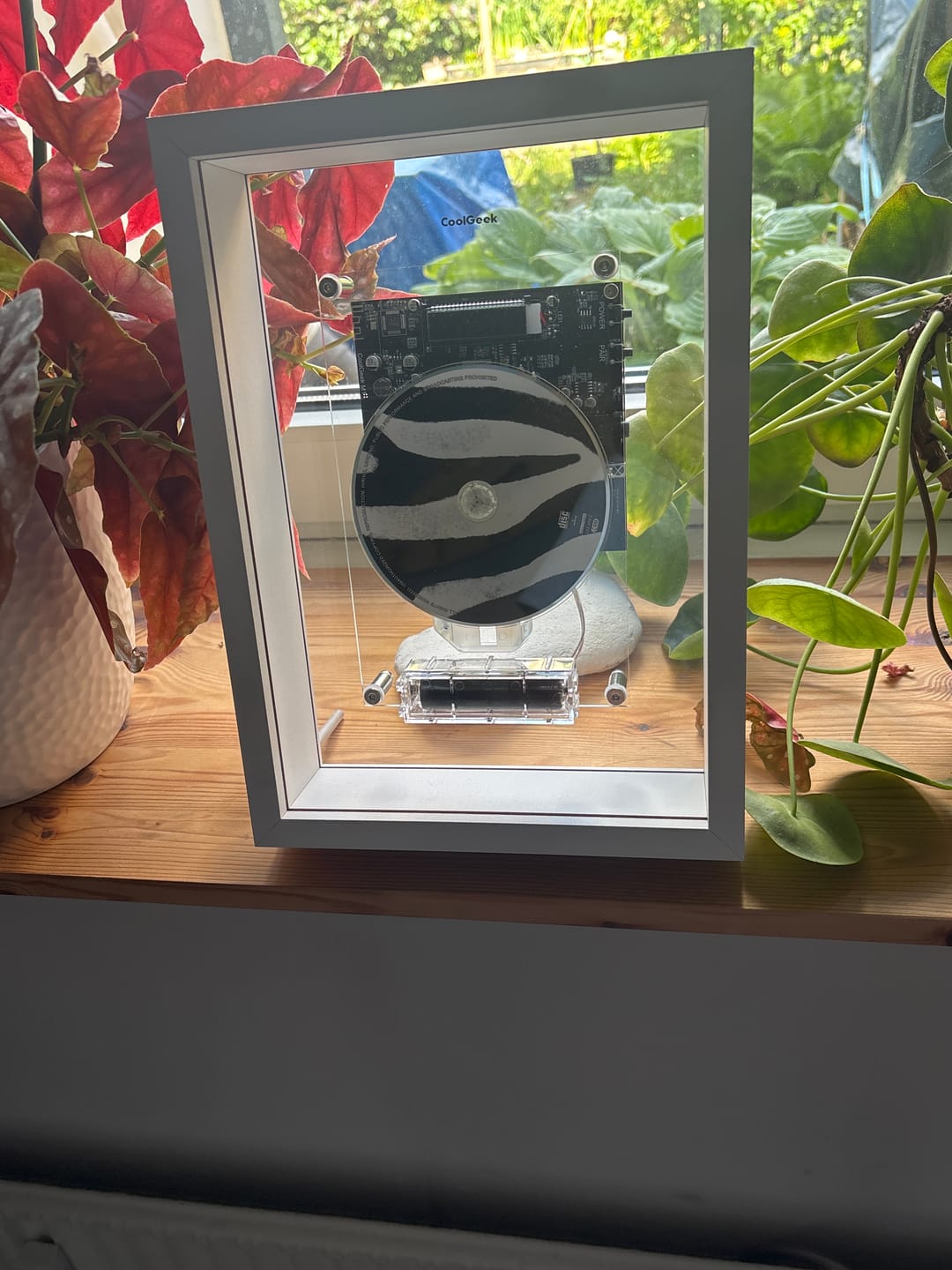 Customer photo review of M1 Music Frame CD Player