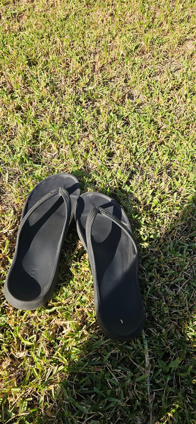 Customer photo review of Khaki - Lightfeet Arch Support Thongs