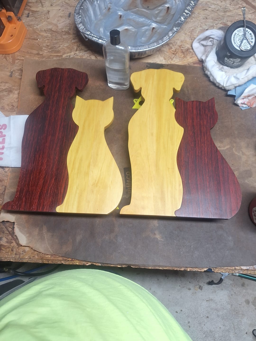 Customer photo review of 17.75x12" Dog & Cat Interlocking Serving Boards Acrylic Router Template Set