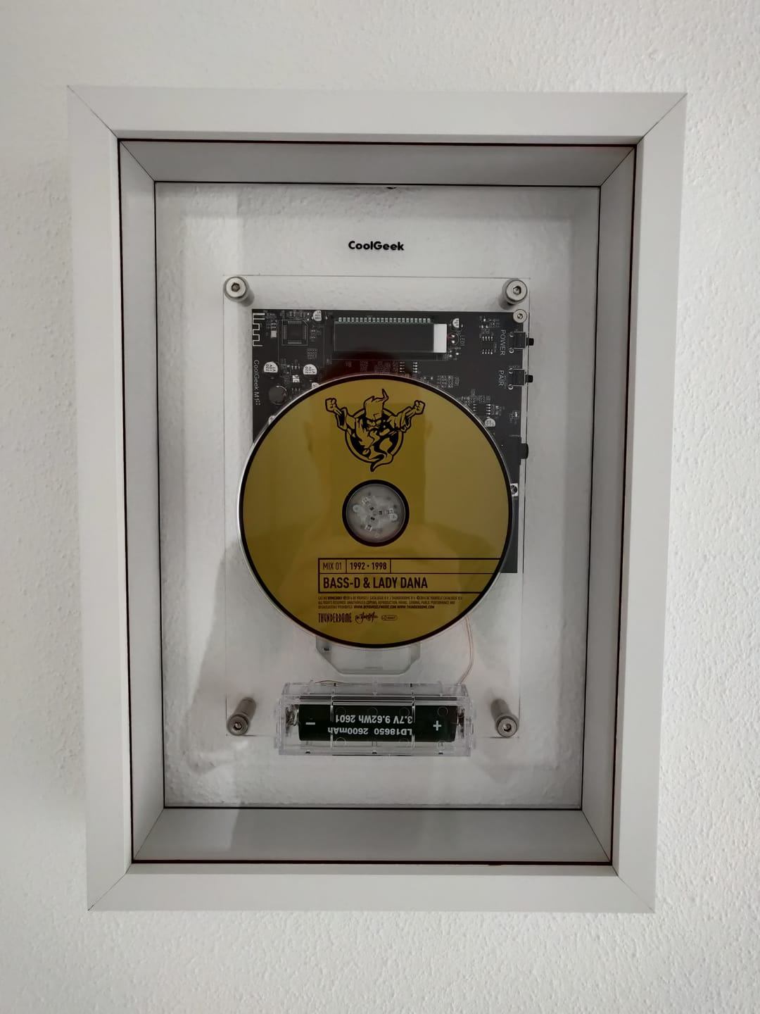 Customer photo review of M1 Music Frame CD Player