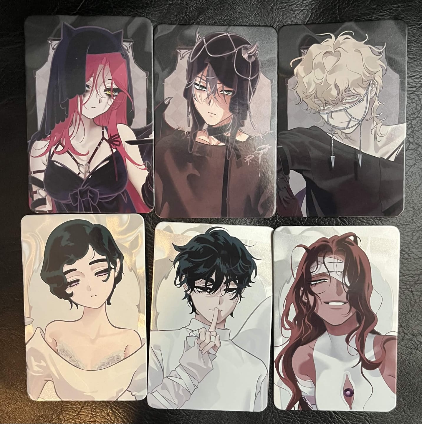 Customer photo review of 【Pre-Order】Alien Stage - March Monster Cafe - Photocard Full Set