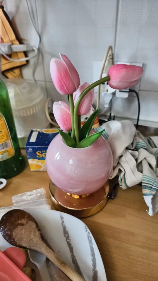 Customer photo review of FloraGlow™ – Lámpara LED de Tulipanes Original | Pocas unidades disponibles