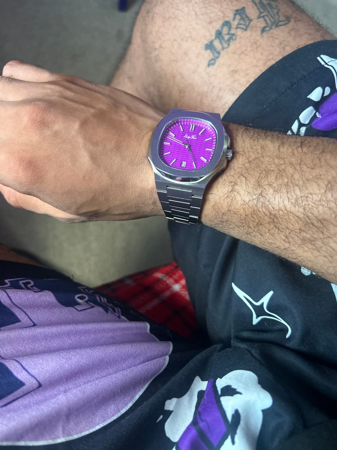 Customer photo review of Lucky Fours® Laurent
