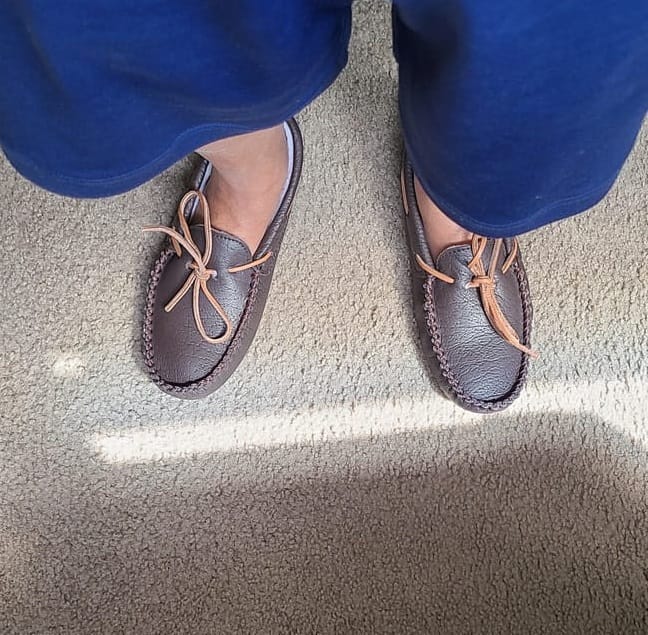 Customer photo review of Men's Buffalo Hide Fleece Lined Moccasins