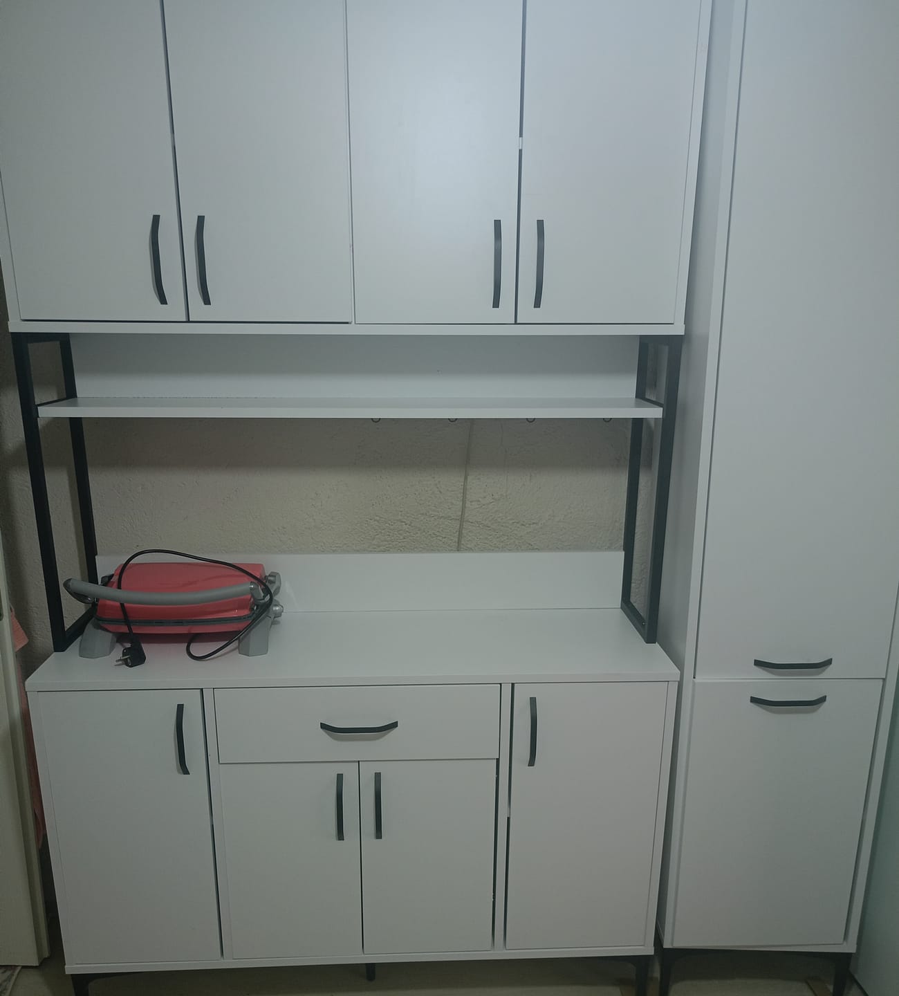 Customer photo review of Rani JE134 Çok Amaçlı Dolap 10 Kapaklı 1 Çekmeceli Kiler Mutfak Dolabı Beyaz