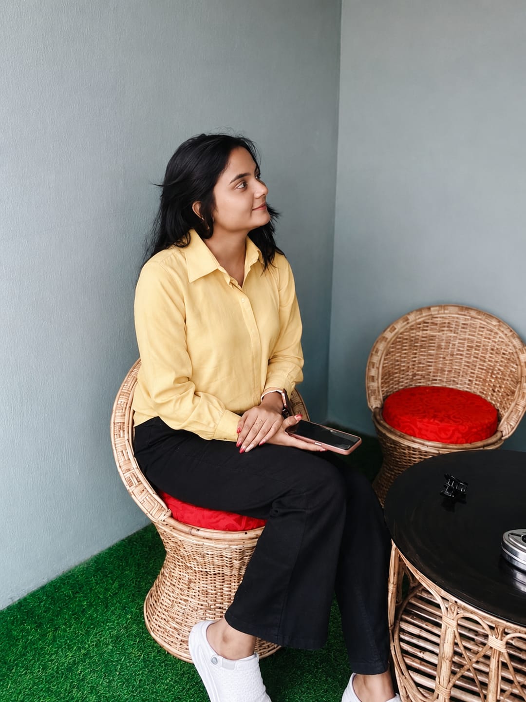 Customer photo review of LEMON - PLAIN WOMEN SHIRT