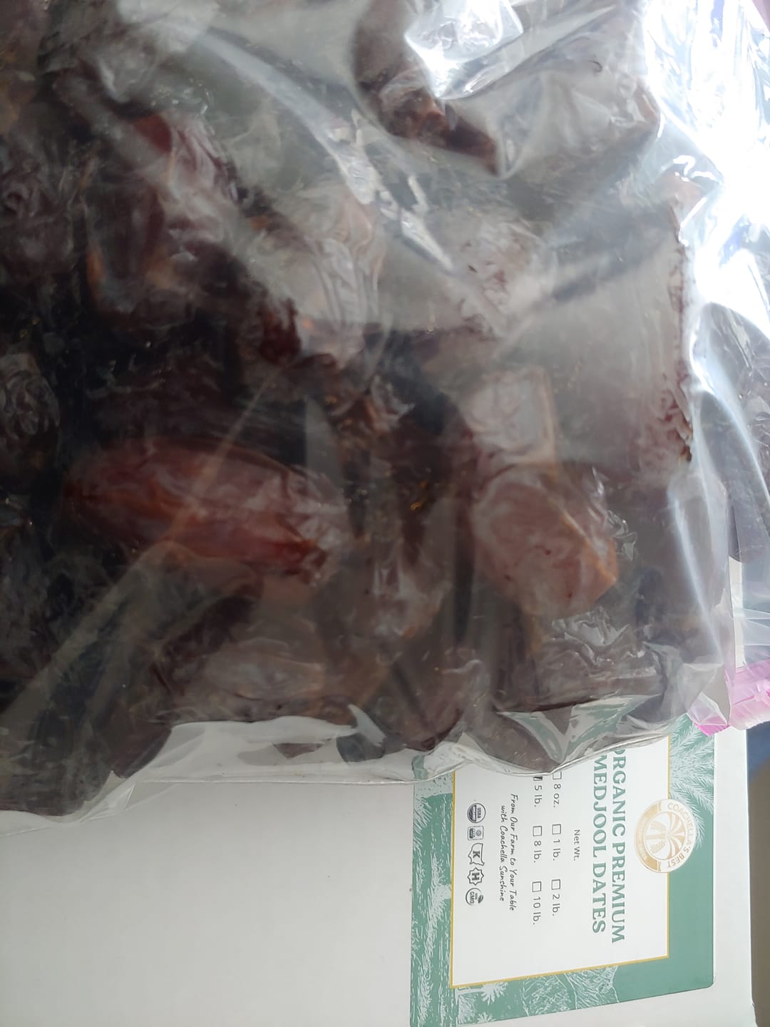 Customer photo review of Organic Premium Medjool Dates Box