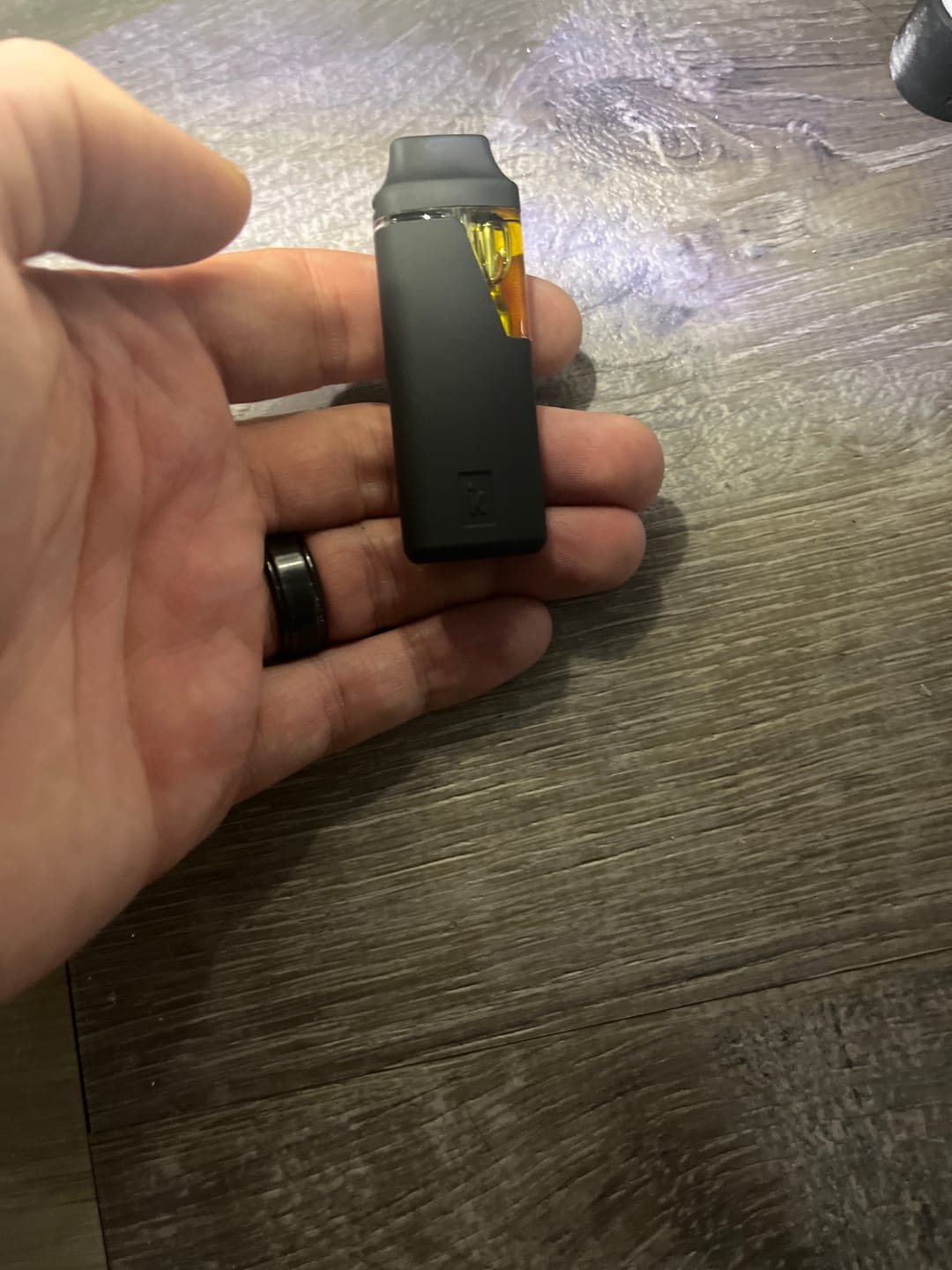 Customer photo review of PUR VYB - 2G THCa Live Resin - Pineapple Express (Sativa)