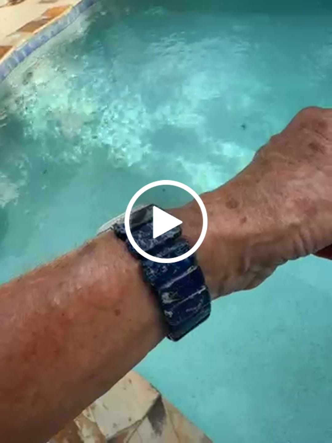 Customer video review of Dark Navy Tibetan Jasper Stretch Apple Watch Strap