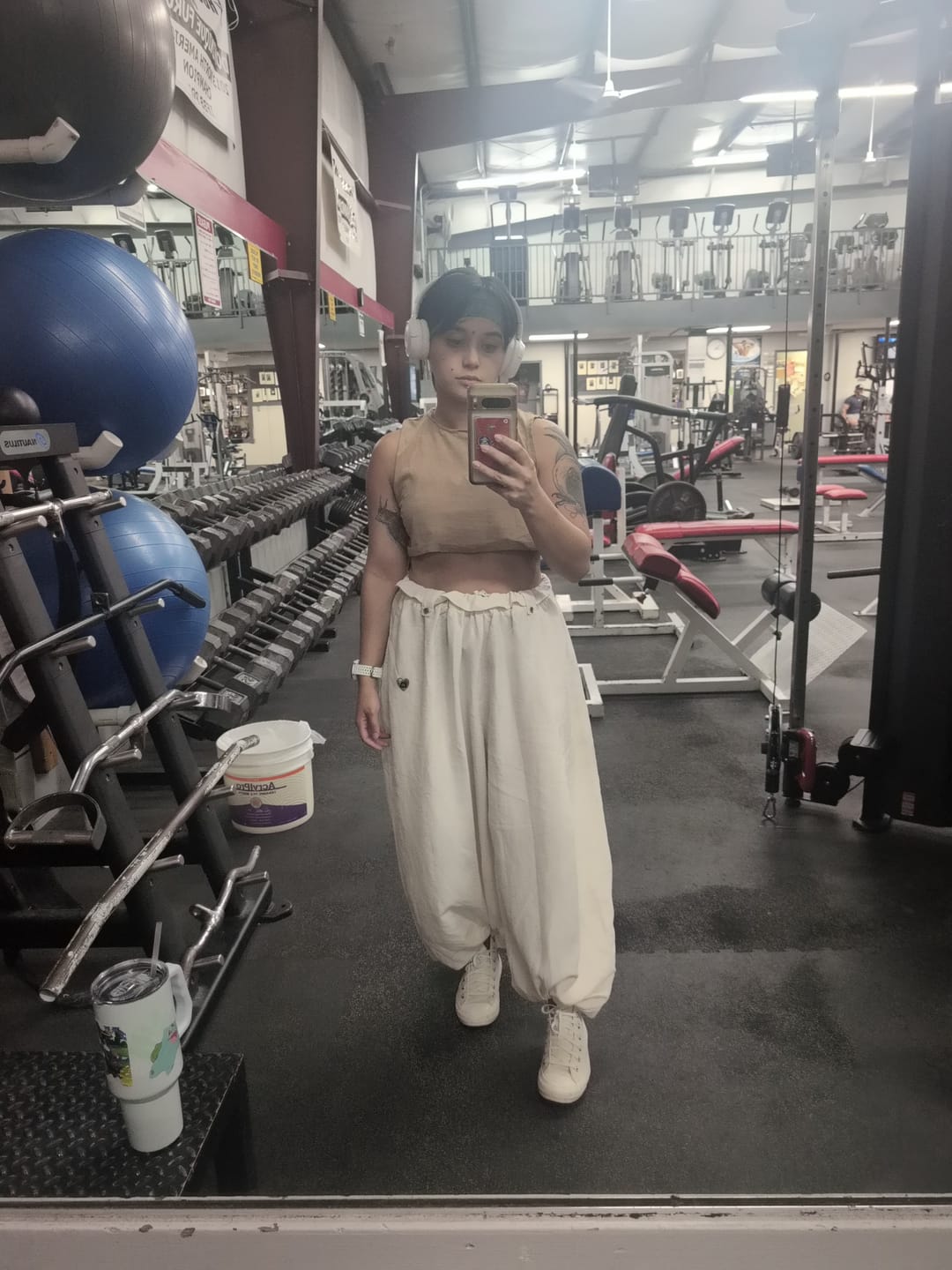 Customer photo review of Aelfric Eden Super Baggy Barrel Sweatpants