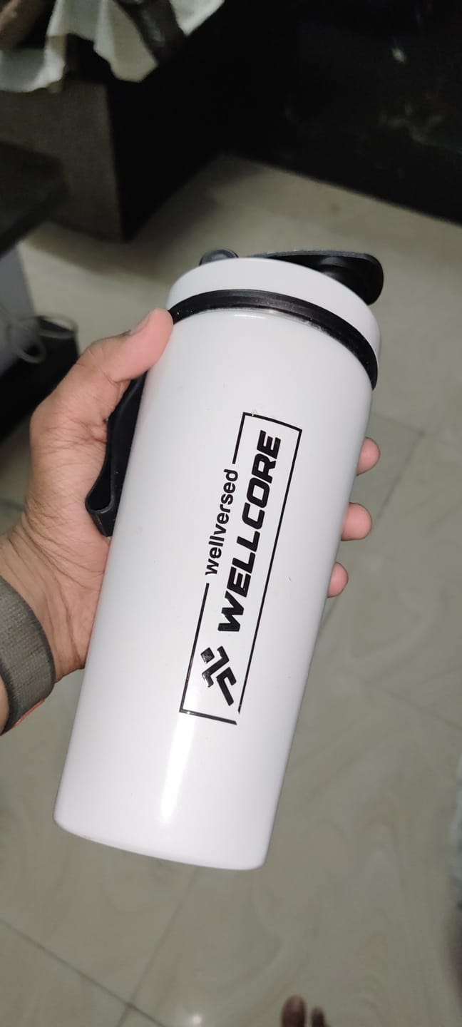 Customer photo review of Wellcore - Micronised Creatine Monohydrate (83 Servings, Kiwi Kick) + Premium Steel Shaker