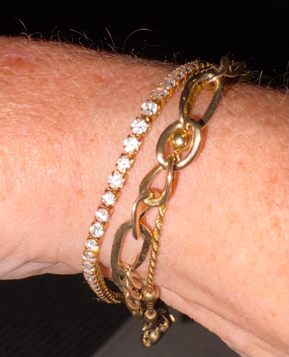 Customer photo review of Minimal Tennis Bracelet
