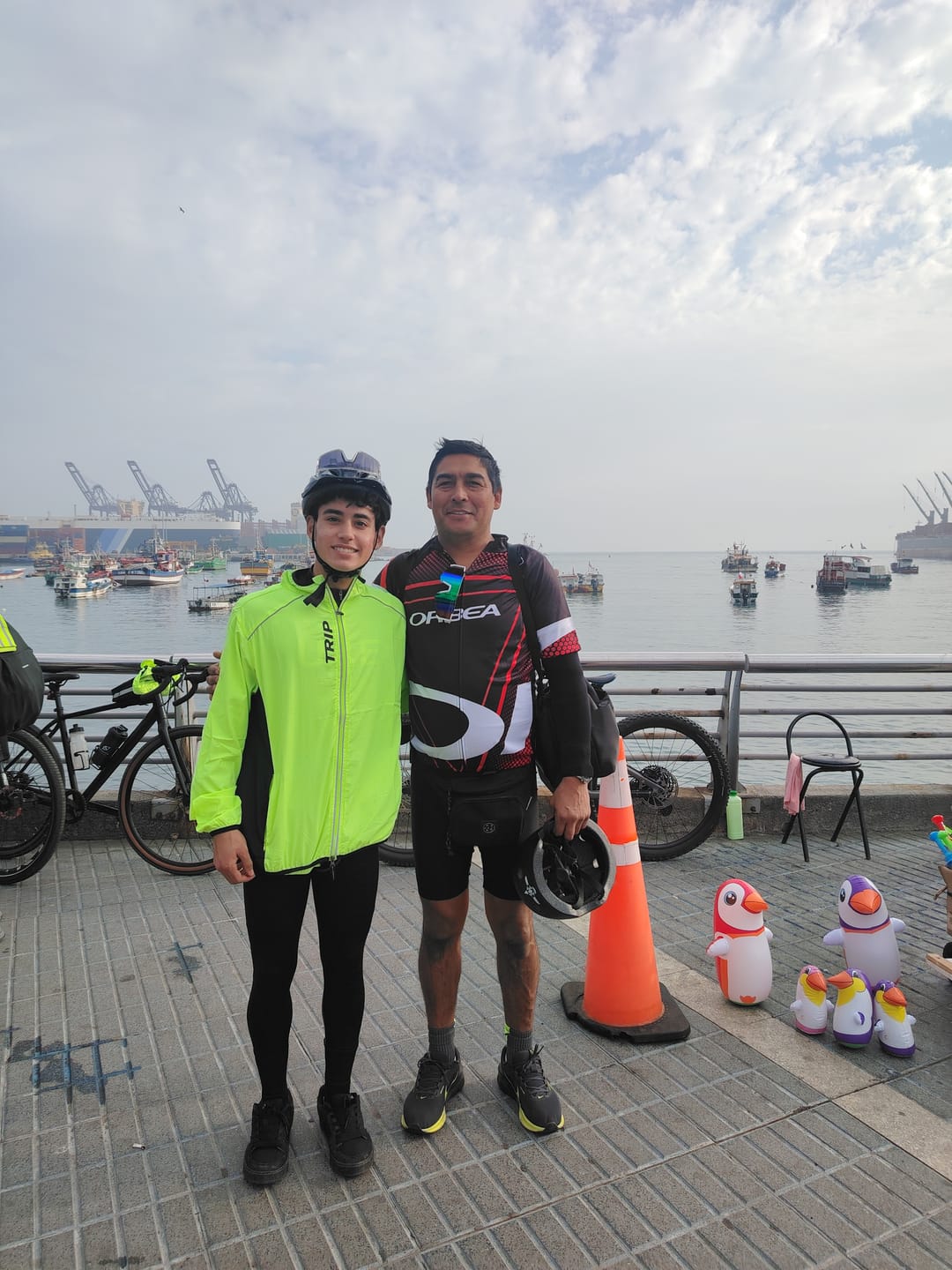 Customer photo review of CORTAVIENTO TRIP NEON