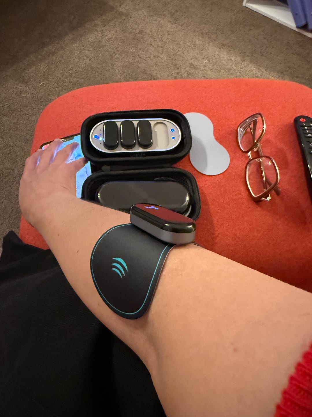 Customer photo review of Vibit PULSE - Wireless Electrical Muscle Stimulator