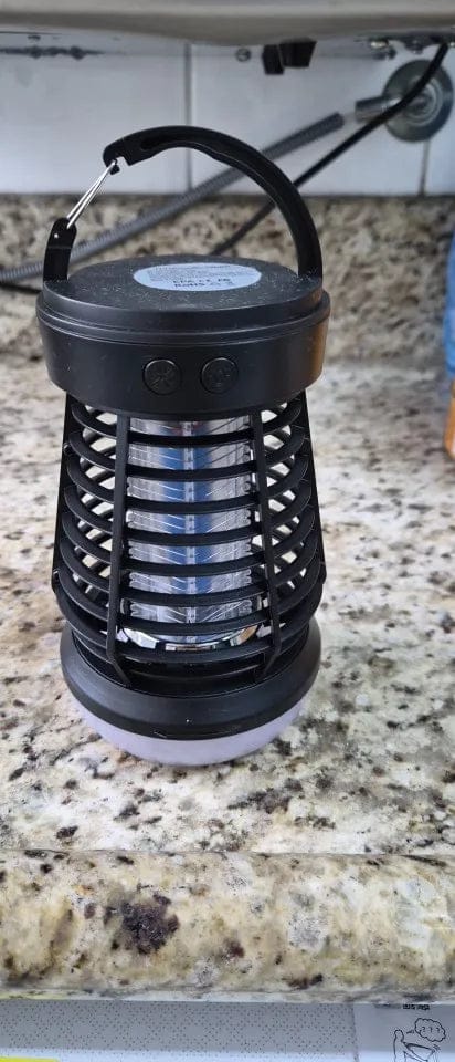 Customer photo review of GlowZap - Lampa protiv komaraca