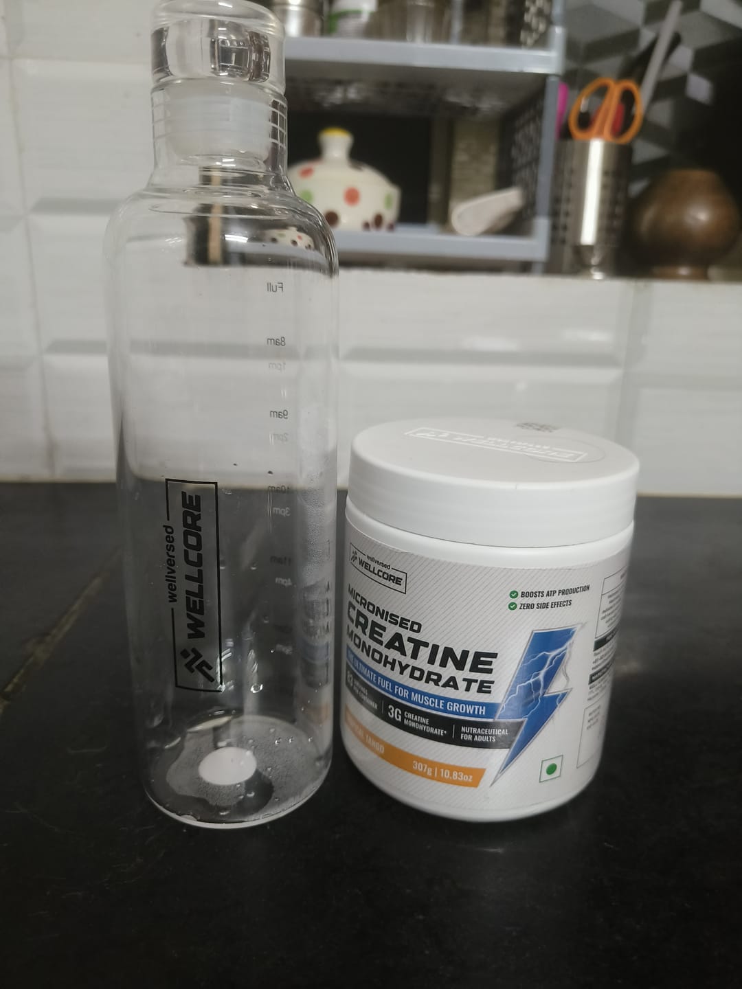 Customer photo review of Wellcore - Micronised Creatine Monohydrate (83 Servings, Tropical Tango) + Premium Glass Bottle