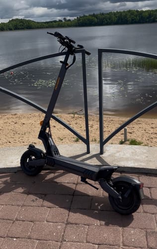 Customer photo review of Ausom L2 Electric Scooter