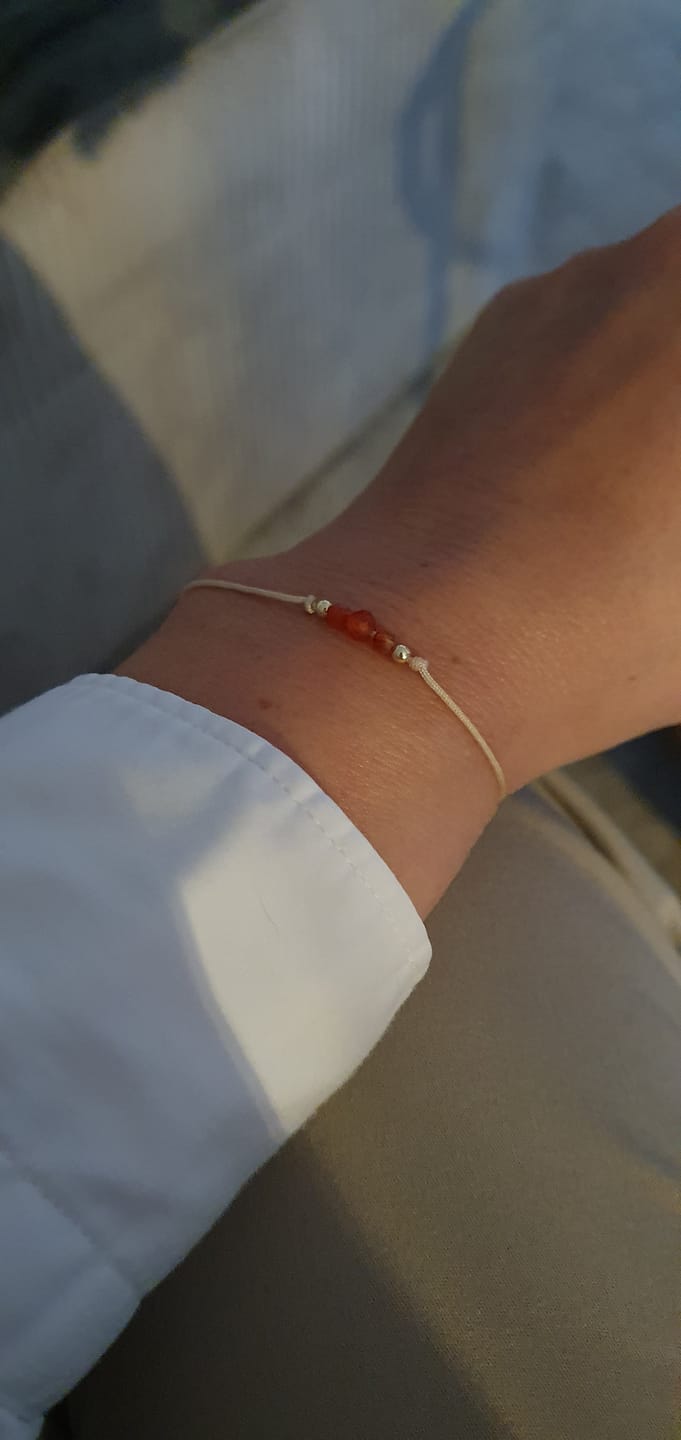 Customer photo review of Karneol Armband - Naturband