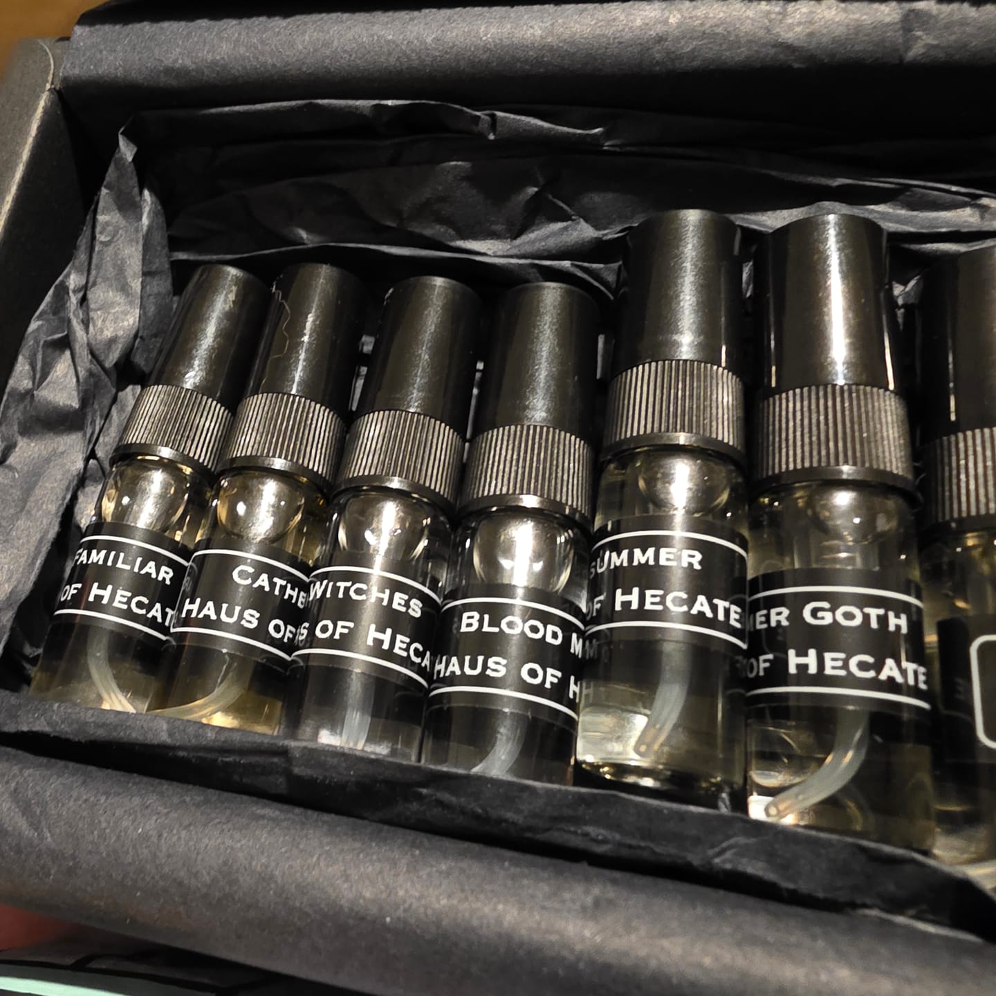 Customer photo review of The Scent Surrealism Library | Complete collection 15 luxe Mini fragrances (limited edition)