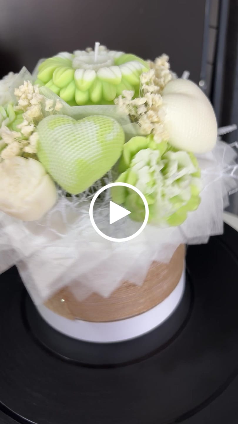 Customer video review of Fragancia FLORAL EXPLOSION