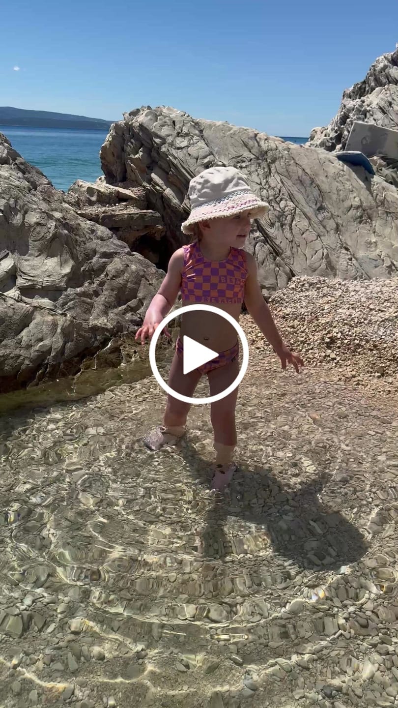 Customer video review of Checkered Beach Bikini Set