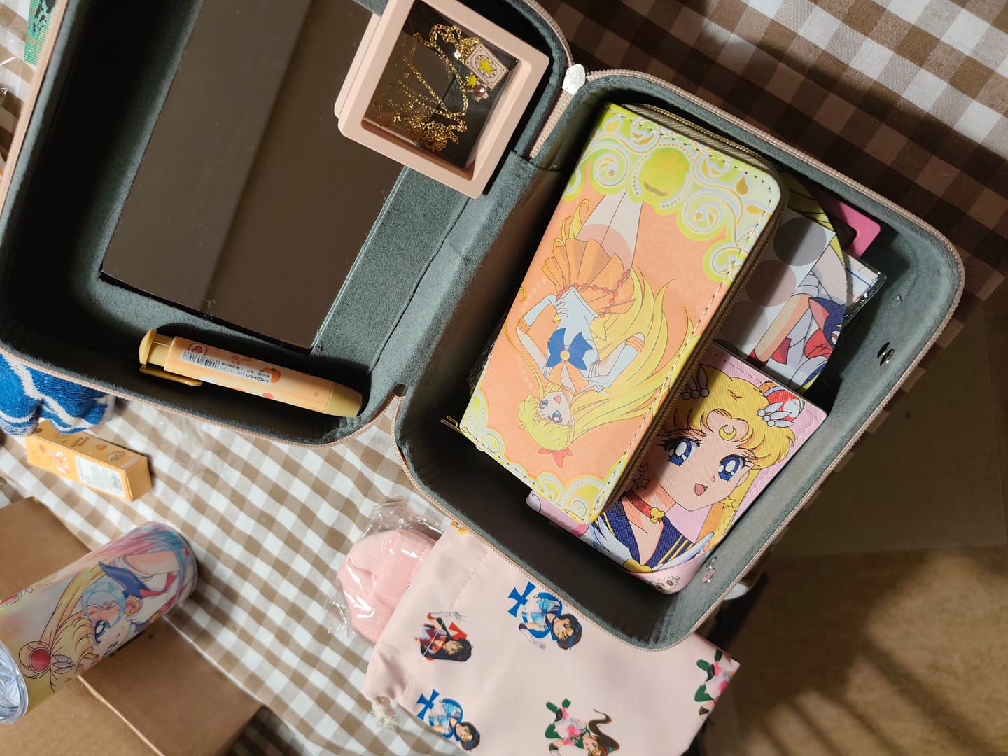 Customer photo review of 【MYSTERY SCOOP】Sail.or M.oon Mystery Scoop Free Shipping