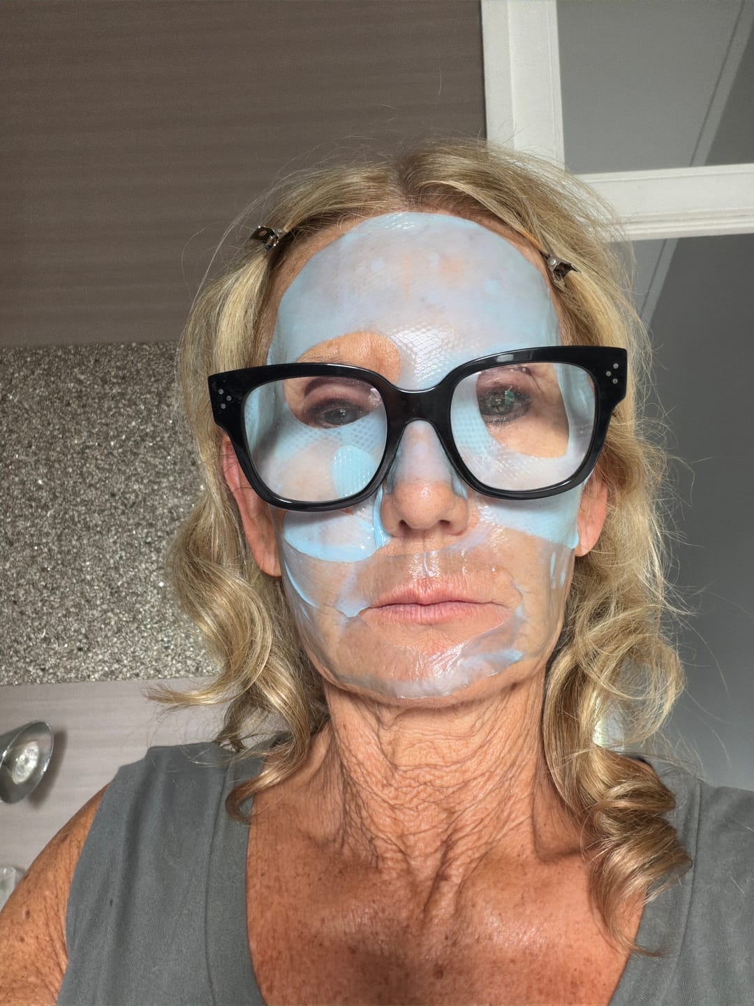 Customer photo review of GlassSkinMask Blue Hydration Overdose