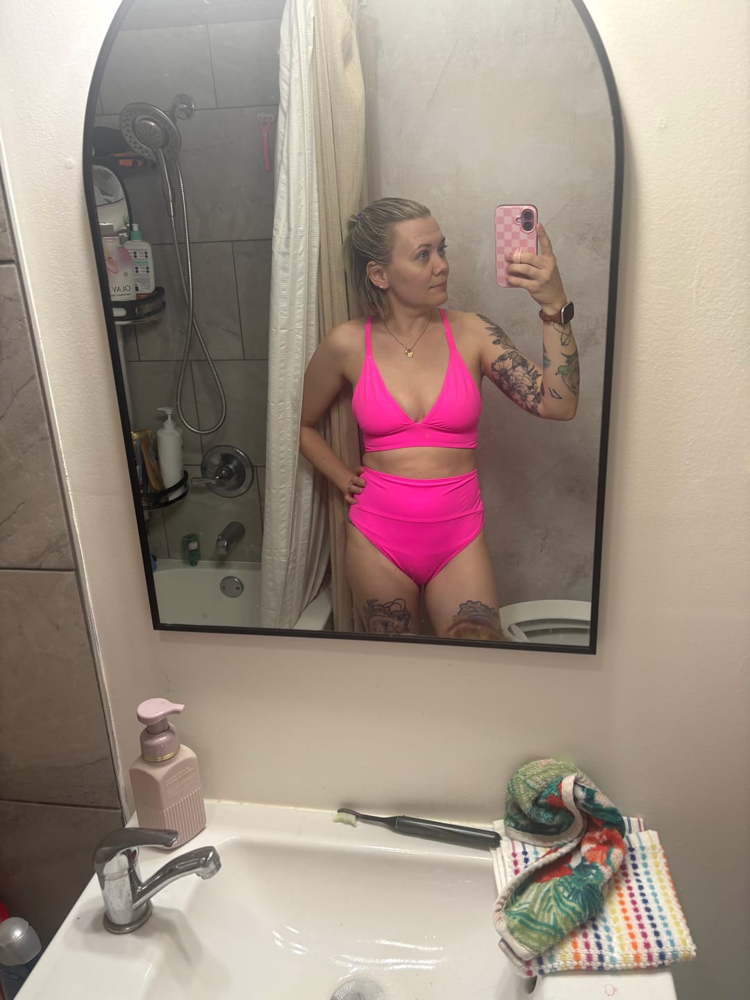 Customer photo review of 'Uplift' Plunging Bikini Top