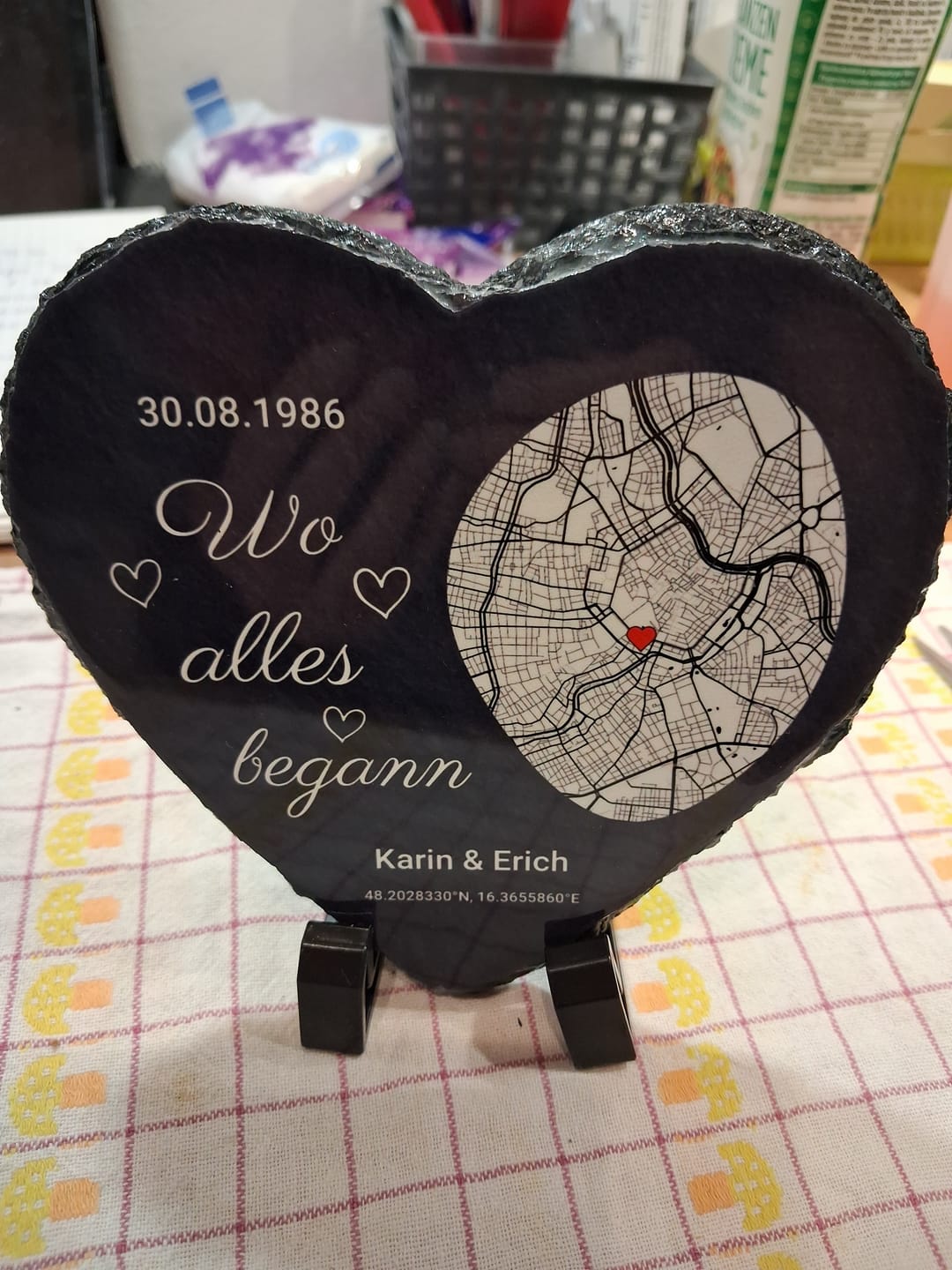 Customer photo review of Wo alles begann - Personalisiertes Schieferherz (15x15)