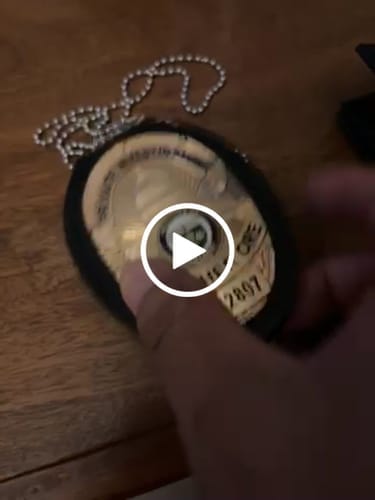 Customer photo review of Customizable Badge BA05