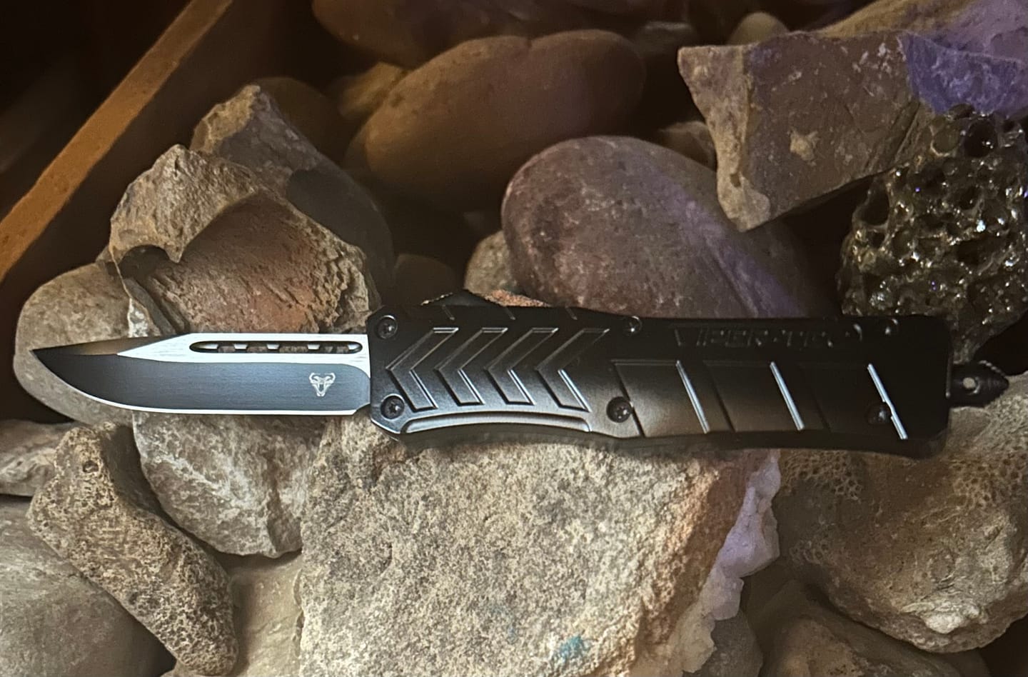 Customer photo review of VF-1 Black  D/A OTF (Multiple Blade Styles Available)